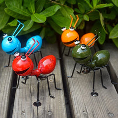 Hot Metal Ant Wall Decoration Cute Cartoon Hanging Pendant Creative Craft Bedroom Garden Lawn Art Wall Accents Handcrafte 2023