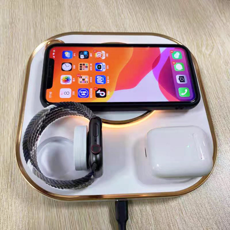 Wireless Charging Station - Everything for Everyone